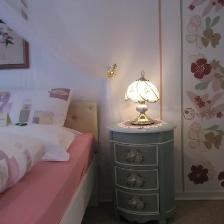 Apartamento Grosse Mit Balkon Und Garten Steinen (Westerwaldkreis)
