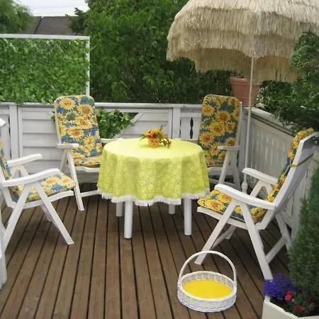Apartamento Grosse Mit Balkon Und Garten *